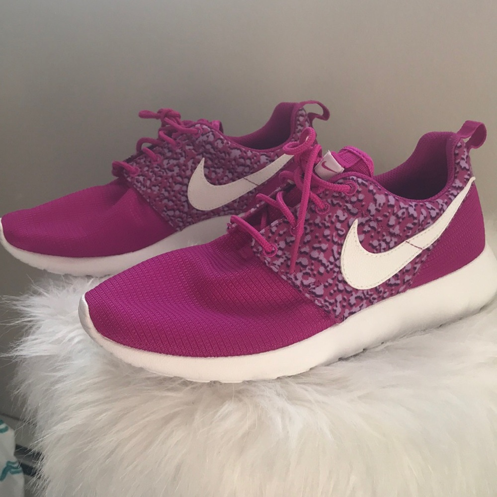 Brand new never worn!!